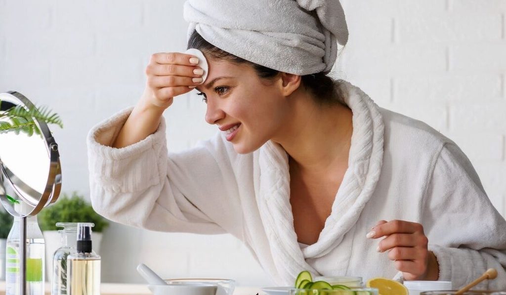 5 Things To Do Every Day For Healthier Skin